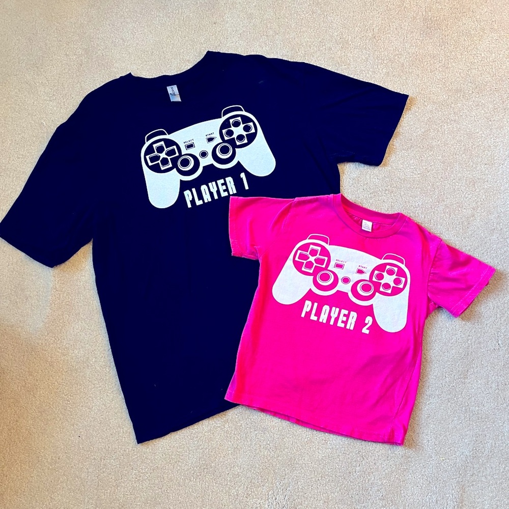 Adorable Parent & Child T-shirt set!